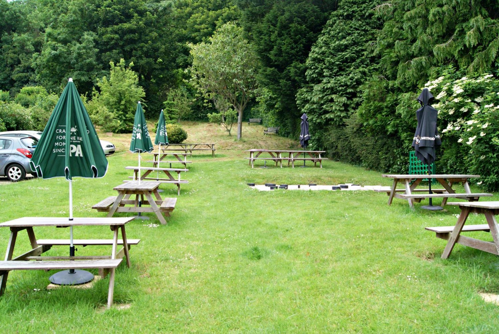 Montacute The Kings Arms Inn מראה חיצוני תמונה