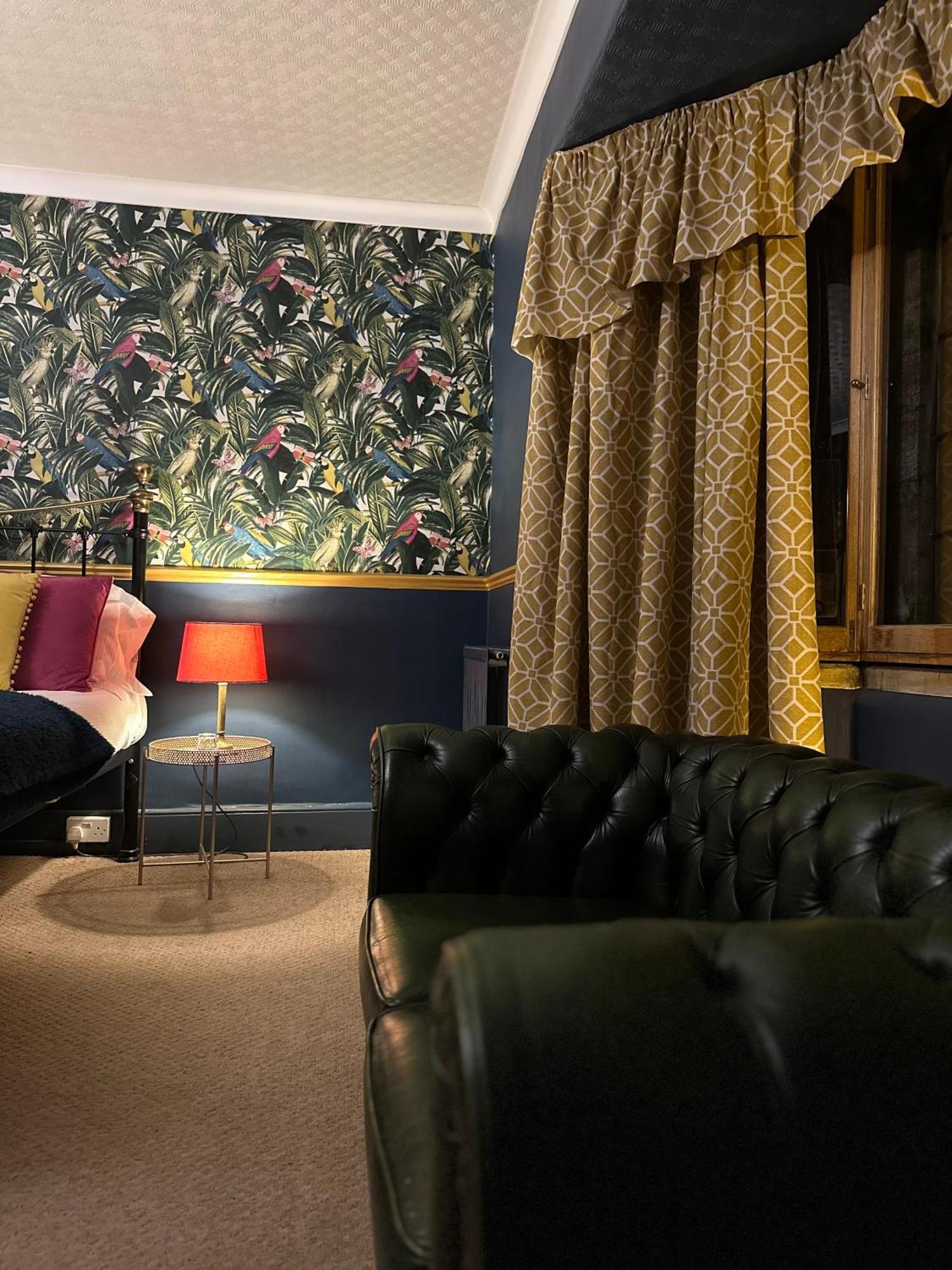 Montacute The Kings Arms Inn חדר תמונה